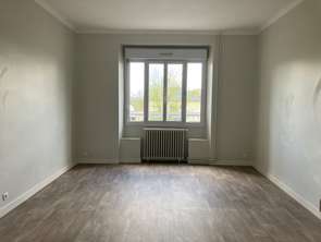 Location Appartement 4 piècesSaint-Aubin-d'Aubigné
