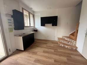 Location Appartement 3 piècesSaint-Aubin-des-Châteaux