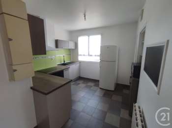 Location Appartement 3 piècesSaint-Berthevin