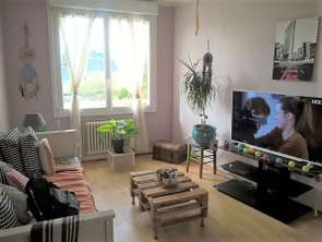 Location Appartement 3 piècesSaint-Brice-en-Cogles