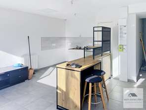 Location Appartement 3 piècesSaint-Brice-en-Cogles