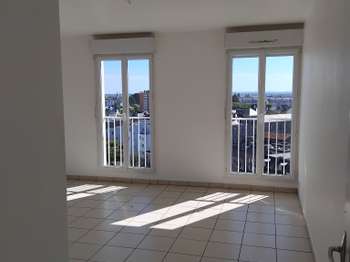Location Appartement 3 piècesSaint-Brieuc Le Tertre, Le Point Du Jour, La Tour D'auvergne