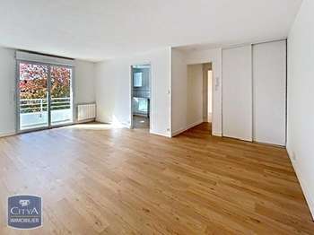 Location Appartement 3 piècesSaint-Brieuc Le Tertre, Le Point Du Jour, La Tour D'auvergne