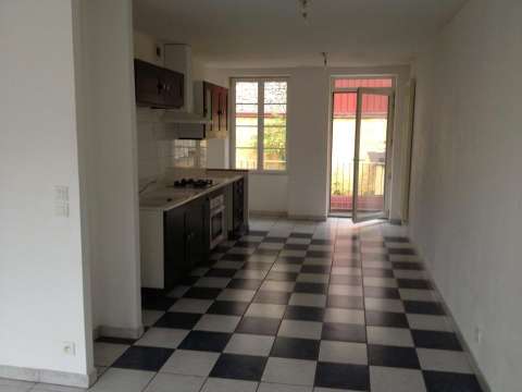 Location appartement 4 pièces Saint-Claude 39