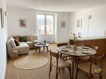 Location Appartement 3 piècesSaint-Congard
