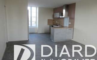 Photo Location appartement Saint-Cyr-le-Gravelais