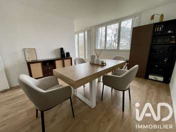 Location Appartement 4 piècesSaint-Cyr-sur-Loire