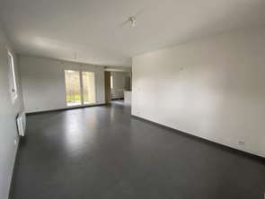 Location Appartement 4 piècesSaint-Erblon