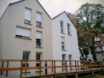 Location Appartement 5 piècesSaint-Erblon
