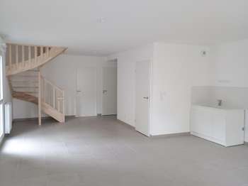 Location Appartement 4 piècesSaint-Erblon