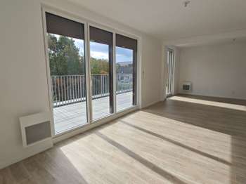 Location Appartement 4 piècesSaint-Erblon
