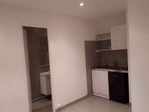 Location appartement 1 pièce Saint-Étienne 42