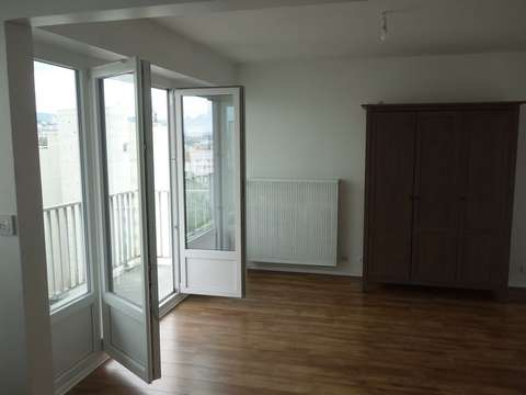 Location appartement 1 pièce Saint-Étienne 42