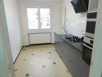 Location Appartement 3 piècesSaint-Étienne