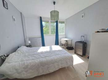 Location Appartement 4 piècesSaint-Étienne