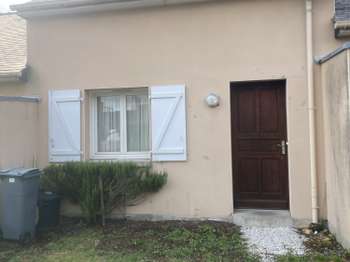 Location Appartement 4 piècesSaint-Étienne-de-Montluc