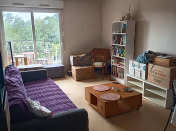 Location Appartement 3 piècesSaint-Étienne-de-Montluc