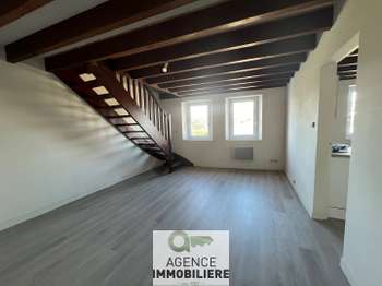 Location Appartement 3 piècesSaint-Florent-le-Vieil