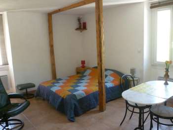 Location appartement 1 pièce Saint-Florent-sur-Auzonnet 30