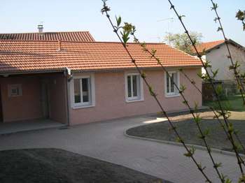 Location Appartement 3 piècesSaint-Genis-les-Ollières