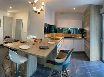 Location Appartement 4 piècesSaint-Georges-de-Reneins