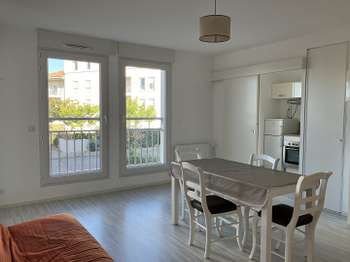 Location Appartement 2 piècesSaint-Gilles-Croix-de-Vie