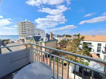 Location Appartement 2 piècesSaint-Gilles-Croix-De-Vie Croix De Vie