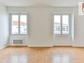 Location Appartement 2 piècesSaint-Gilles-Croix-De-Vie Croix De Vie