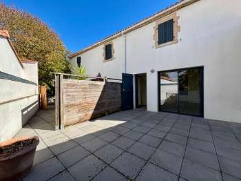 Location Appartement 3 piècesSaint-Gilles-Croix-De-Vie Croix De Vie