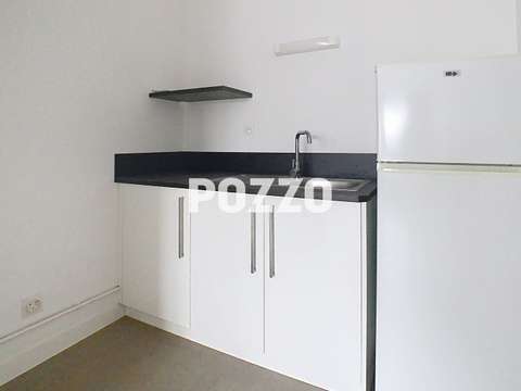 Location appartement 1 pièce Saint-Hilaire-du-Harcouët 50