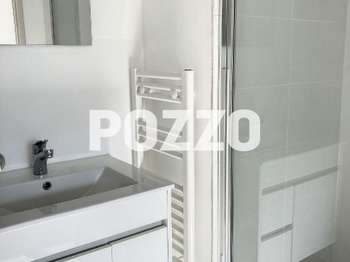 Location Appartement 3 piècesSaint-Hilaire-du-Harcouët