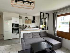 Location Appartement 3 piècesSaint-Jacques-de-la-Lande