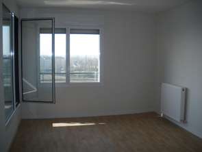 Location Appartement 3 piècesSaint-Jacques-de-la-Lande