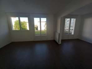 Location Appartement 3 piècesSaint-Jacques-de-la-Lande