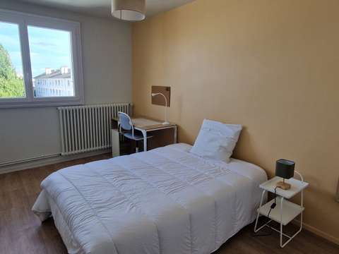 Location Chambre 4 pièces Location Chambre 4 pièces