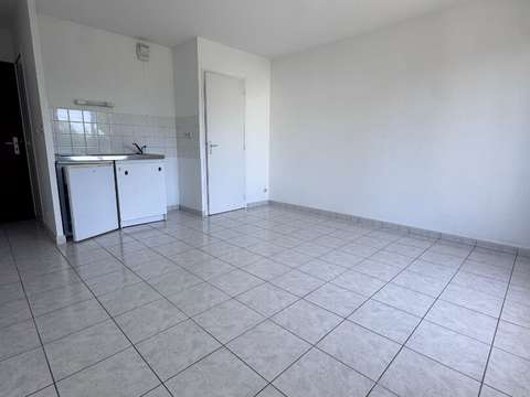 Location appartement 1 pièce Saint-Jacques-de-la-Lande 35