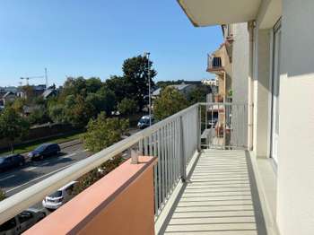 Location Appartement 3 piècesSaint-Jacques-de-la-Lande