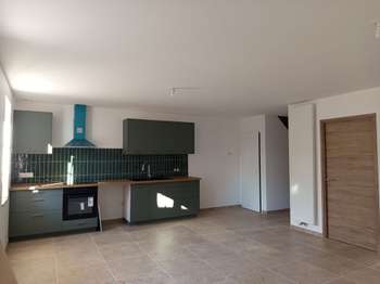 Location Appartement 4 piècesSaint-Jean-le-Vieux