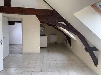 Location Appartement 2 piècesSaint-Laurent-de-la-Plaine