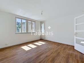 Location Appartement 3 piècesSaint-Lô