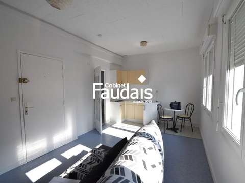 Location appartement 1 pièce Saint-Lô 50