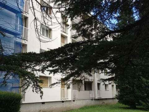 Location appartement 1 pièce Saint-Martin-d'Hères 38