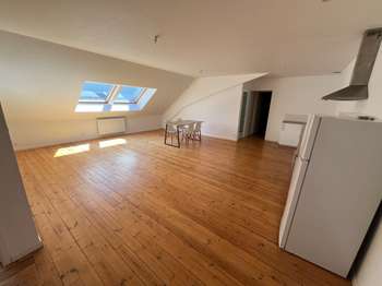 Location Appartement 3 piècesSaint-Martin-des-Champs