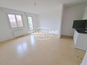 Location StudioSaint-Martin-Des-Champs