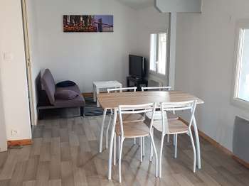 Location Appartement 2 piècesSaint-Médard-d'Eyrans