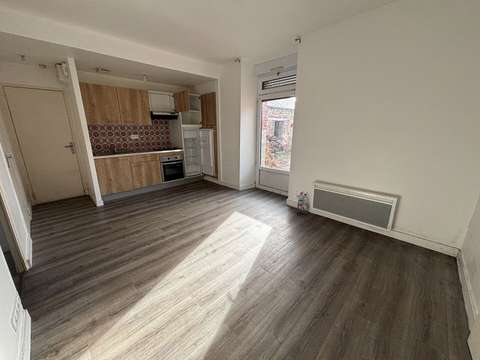 Location appartement 2 pièces Saint-Méen-le-Grand 35