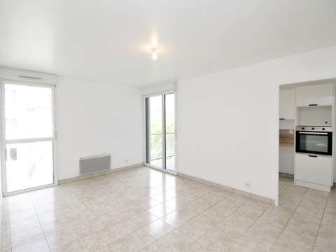 Location appartement 2 pièces Saint-Nazaire Centre Ville, Ville Port, Petit Maroc 44