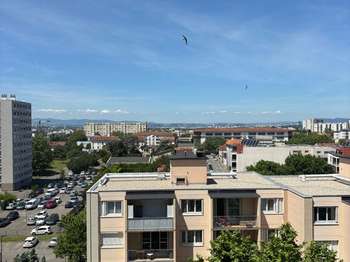 Location Appartement 6 pièces +Saint-Priest