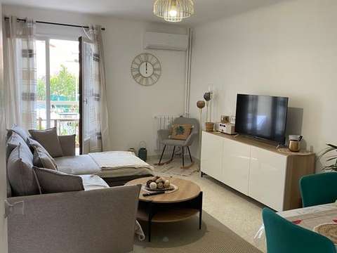 Location appartement 2 pièces Saint-Raphaël 83