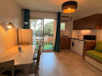 Location Appartement T1Saint-Raphaël